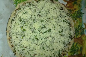 Pizza cu ton si alge de mare