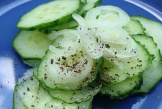Salata de castraveti, nemteasca