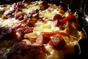 Pizza bogata