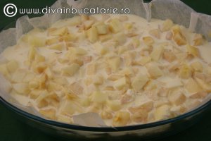 Prajitura cu mere si budinca de vanilie