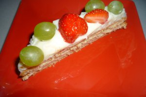 Tarta cu fructe proaspete