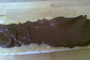 Sandvisuri cu ciocolata amaruie