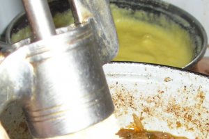 Ficatei de pui cu otet balsamic si mamaliguta