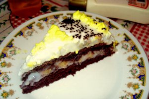 Tort cu crema de budinca si banane