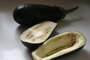 Vinete umplute