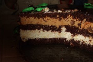 Tort cu mascarpone si caramel