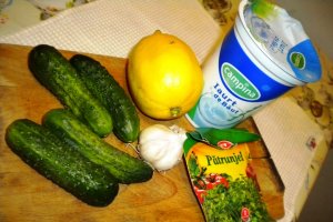 Castraveti libanezi