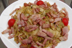 Varza calita cu taietei si kaizer