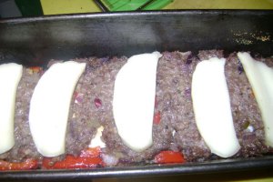 Aperitiv cu carne tocata