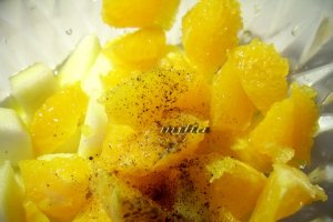 Salata cu nuca,mar si portocala