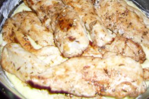 Sufleu de cartofi cu piept de pui