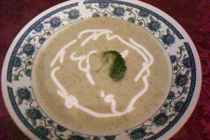 Supa-crema de brocoli si sparanghel
