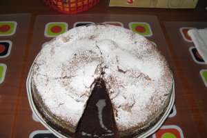 Tarta de ciocolata fara fund