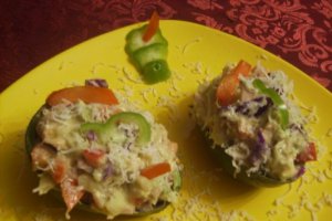 Salata de avocado