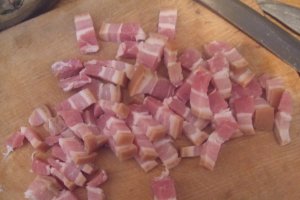 Gulas cu carne de porc