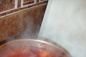Gulas cu carne de porc
