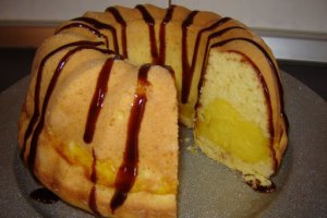 Ciambella cu crema de lamaie
