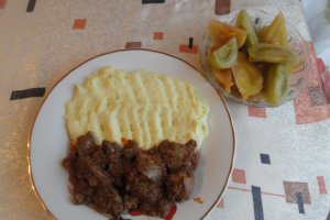 Ficatei de pui cu piure de cartofi