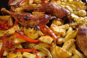 Pui la cuptor cu legume