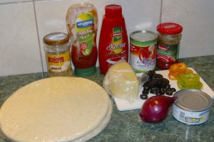 Pizza rapida cu ton