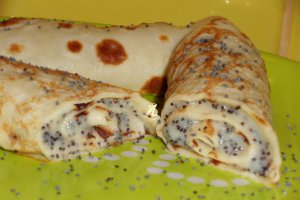 Crema de lapte si mac (pentru clatite)