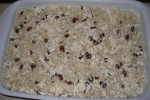 Budinca cu branza dulce si stafide