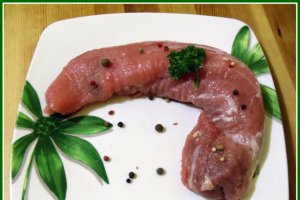 Muschiulet de porc in vin alb si seminte aromate/Filet mignon de porc au vin blanc