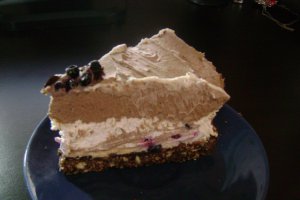 Tarta cu afine si mousse de ciocolata