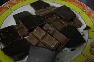 Tort cu mousse de cafea si ciocolata