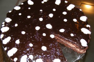 Tort amandina