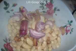 Salata de fasole