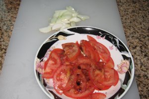 Salata de rosii-stil arab