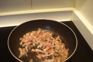 Scrob cu slanina si ciuperci