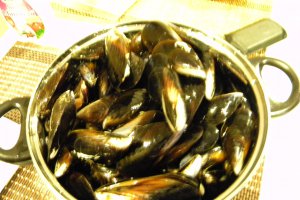Scoici in sos de vin