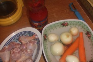 Tocanita de ceapa cu pulpe de pui