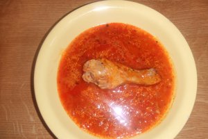Tocanita de ceapa cu pulpe de pui