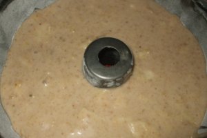 Coronita cu mar, banane si nuci