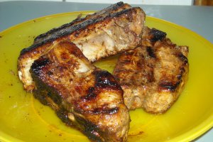 Costite marinate la gratar