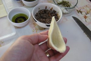 Pateuri cu carne -Pateuri cu telemea si "za'atar"