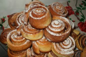 Rolls Cinnabon sau melcisori(varianta simpla fara glazura)