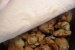Ficăţei în sos de roşii, cu mămăliguţă