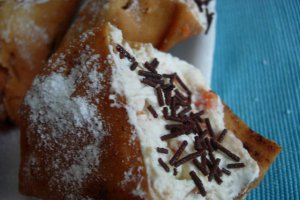 Cornete crocante si dulci