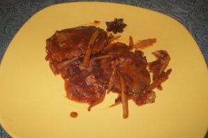 Chiftelute marinate cu legume