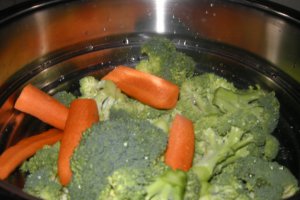 Budinca de broccoli cu morcovi