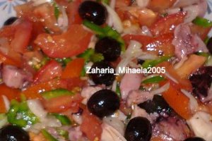 Salata cu caracatita
