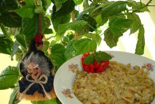 Salata de fasole galbena cu usturoi