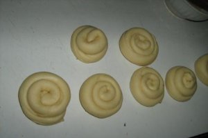 Melci din aluat in stil spaniol
