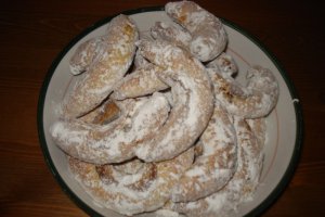 Cornulete cu spuma de nuca