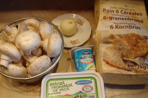 Tarta cu ciuperci