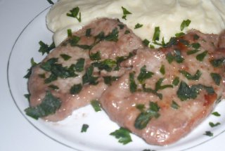 Muschi de porc cu vin si patrunjel